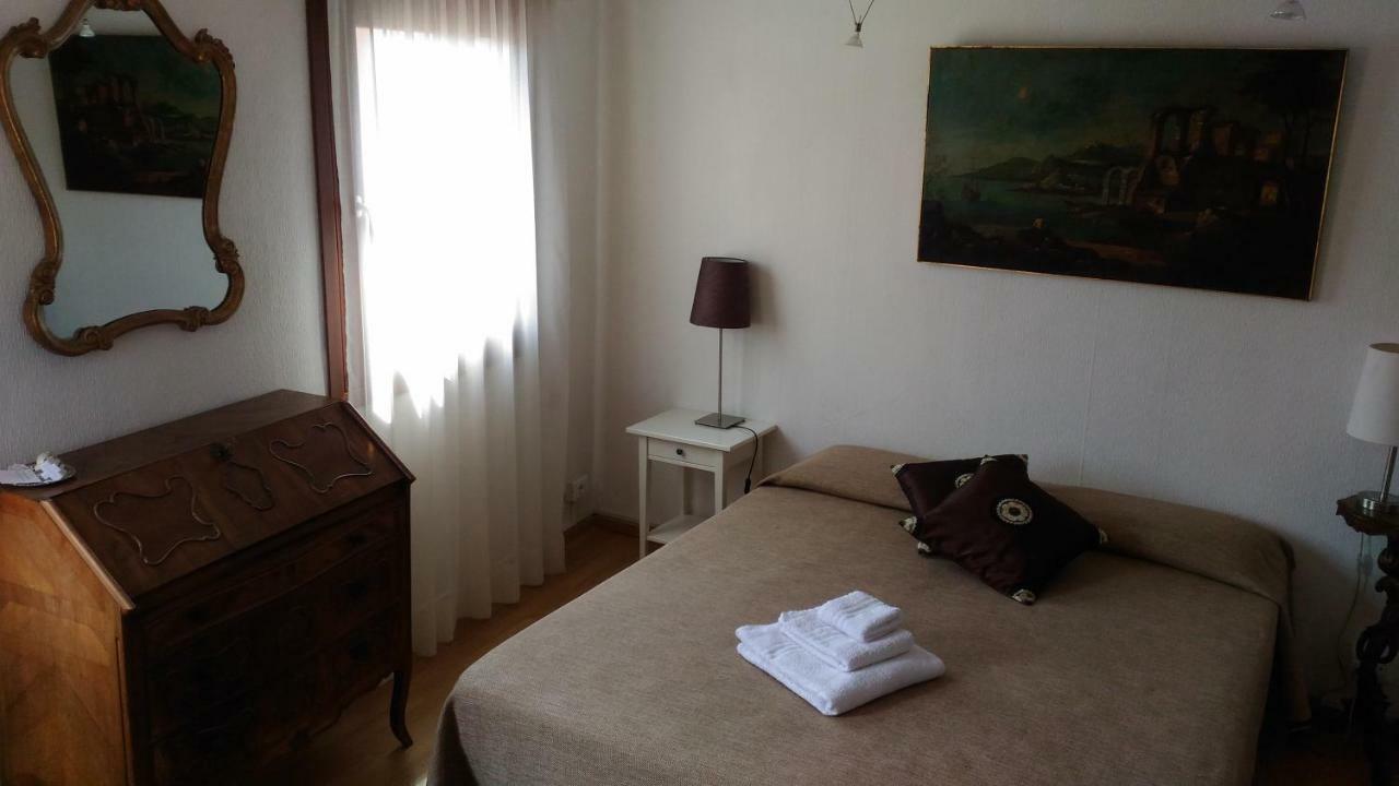 Dorsoduro461 Bed & Breakfast Venesia Bagian luar foto