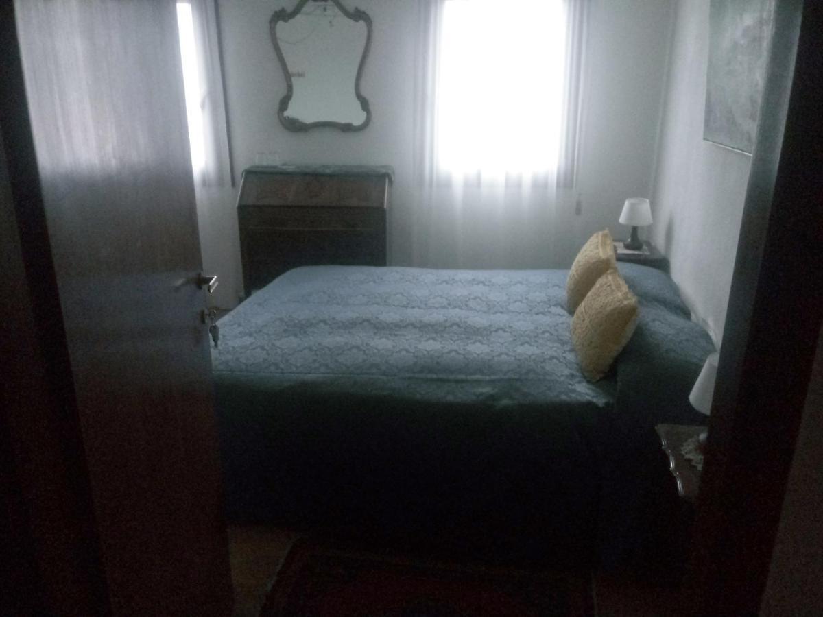 Dorsoduro461 Bed & Breakfast Venesia Bagian luar foto